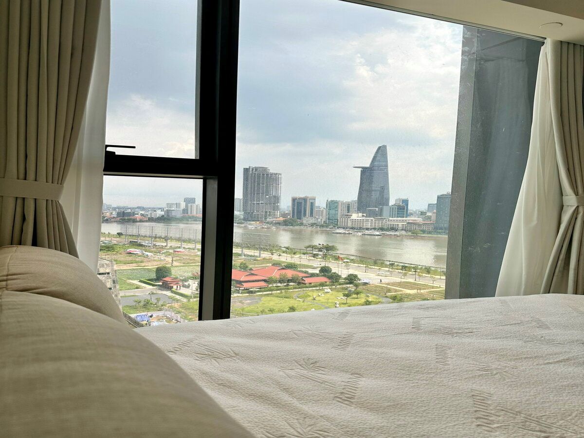 Bán căn hộ The Opera 2 Phòng Ngủ 94m2